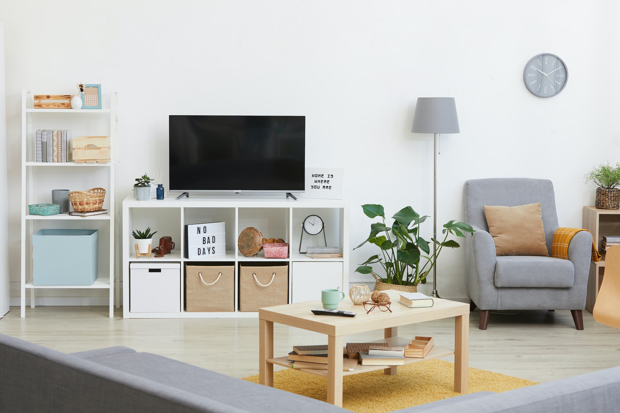 Réaliser soi-même son meuble TV : guide étape par étape